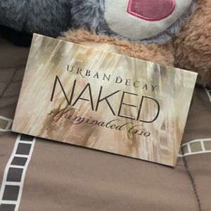 URBAN DECAY NAKED ILLUMINATED TRIO